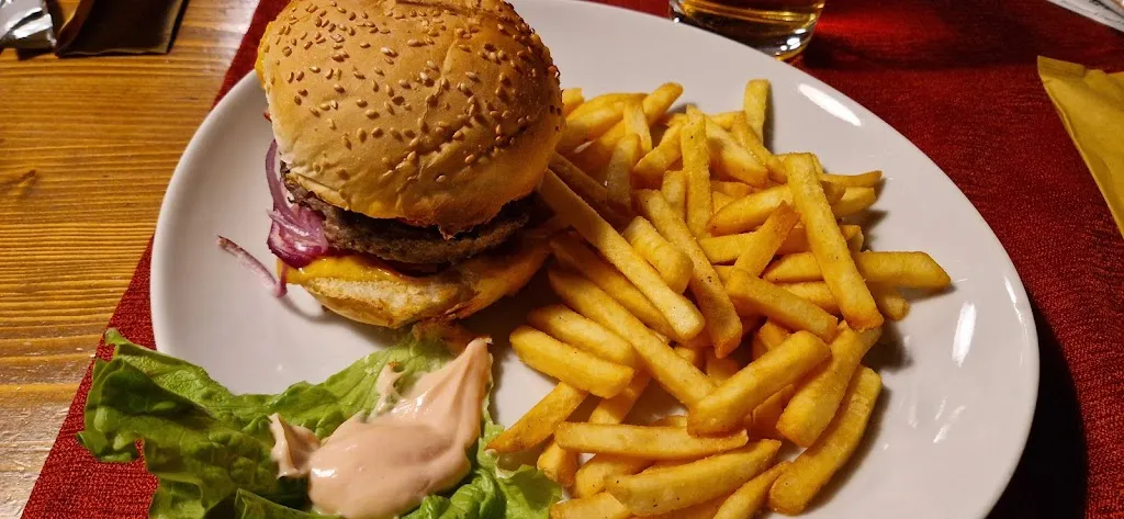 Menu_Birreria Der Platz_San Pietro in Gu_image_9