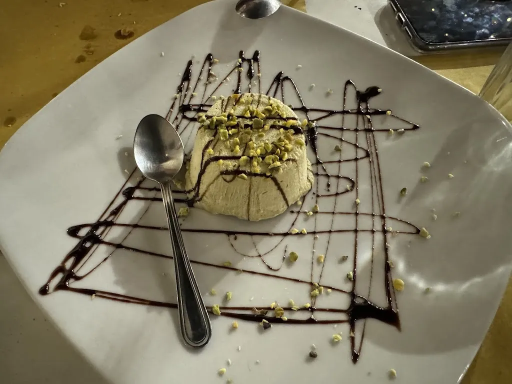 Caroline Bobek_Giu A Sud -Green Bistrot- TRANI_Provincia di Barletta - Andria - Trani_review