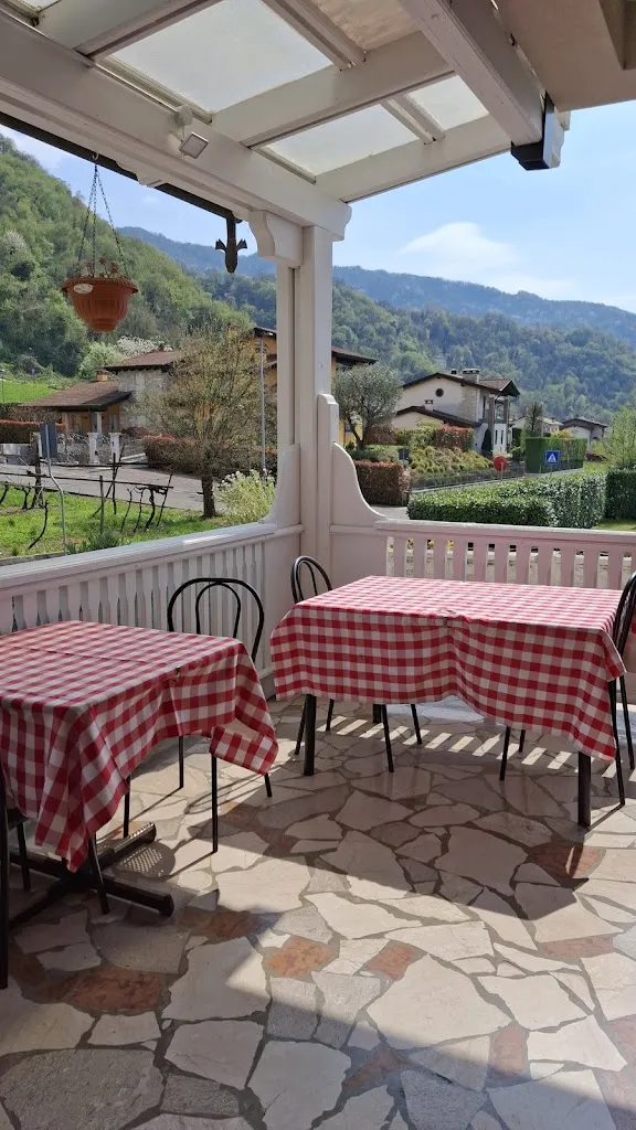 Locanda El Piron restaurant in San Pietro Mussolino