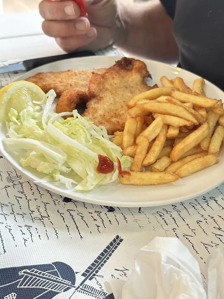 Carra D_Queenpuglia_Provincia di Barletta - Andria - Trani_review