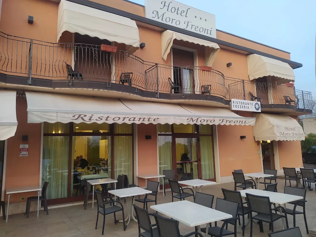 Cozzeria Hotel Moro Freoni_San Pietro in Cariano_slider_image_1
