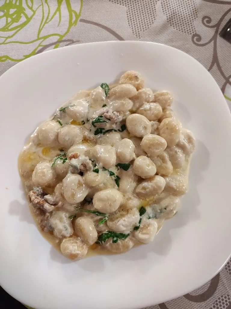 Zuzanna Gawrysiak_Trattoria Pizzeria San Zeno da Nicola Dal 1989_San Zeno_review