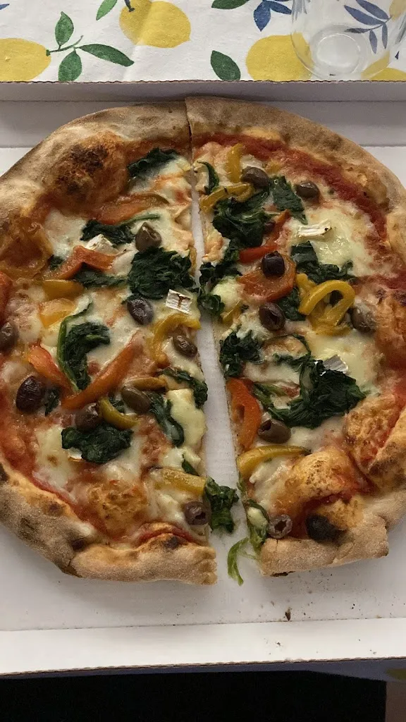 Totò Pizza_Sant'Angelo di Piove di Sacco_slider_image_3