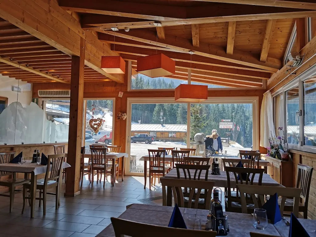 Albergo Krissin_Santo Stefano di Cadore_slider_image_1