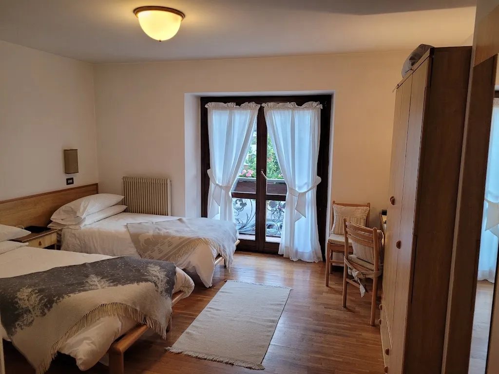 Albergo Centrale di Buzzo Gino & C. S.N.C._Santo Stefano di Cadore_slider_image_2