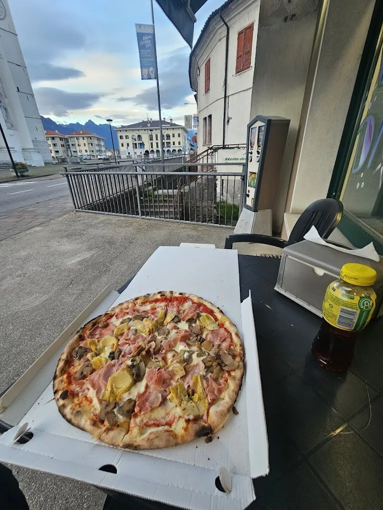 Voglia di Pizza_Santa Giustina_slider_image_2