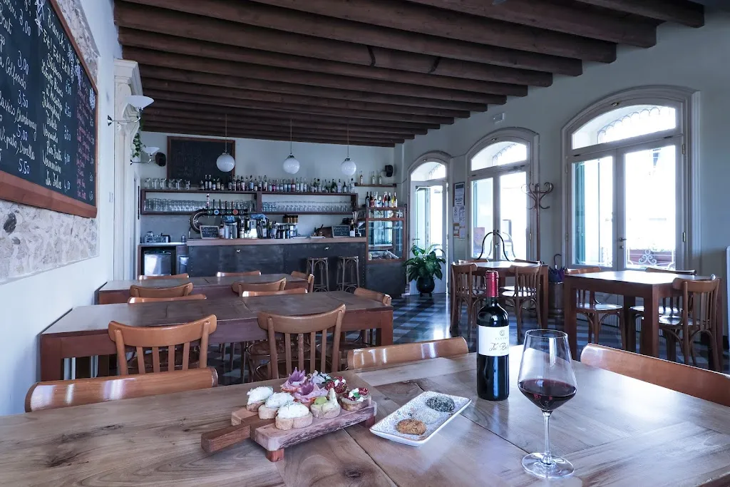 "La Corte Sconta" Bar restaurant in Santorso