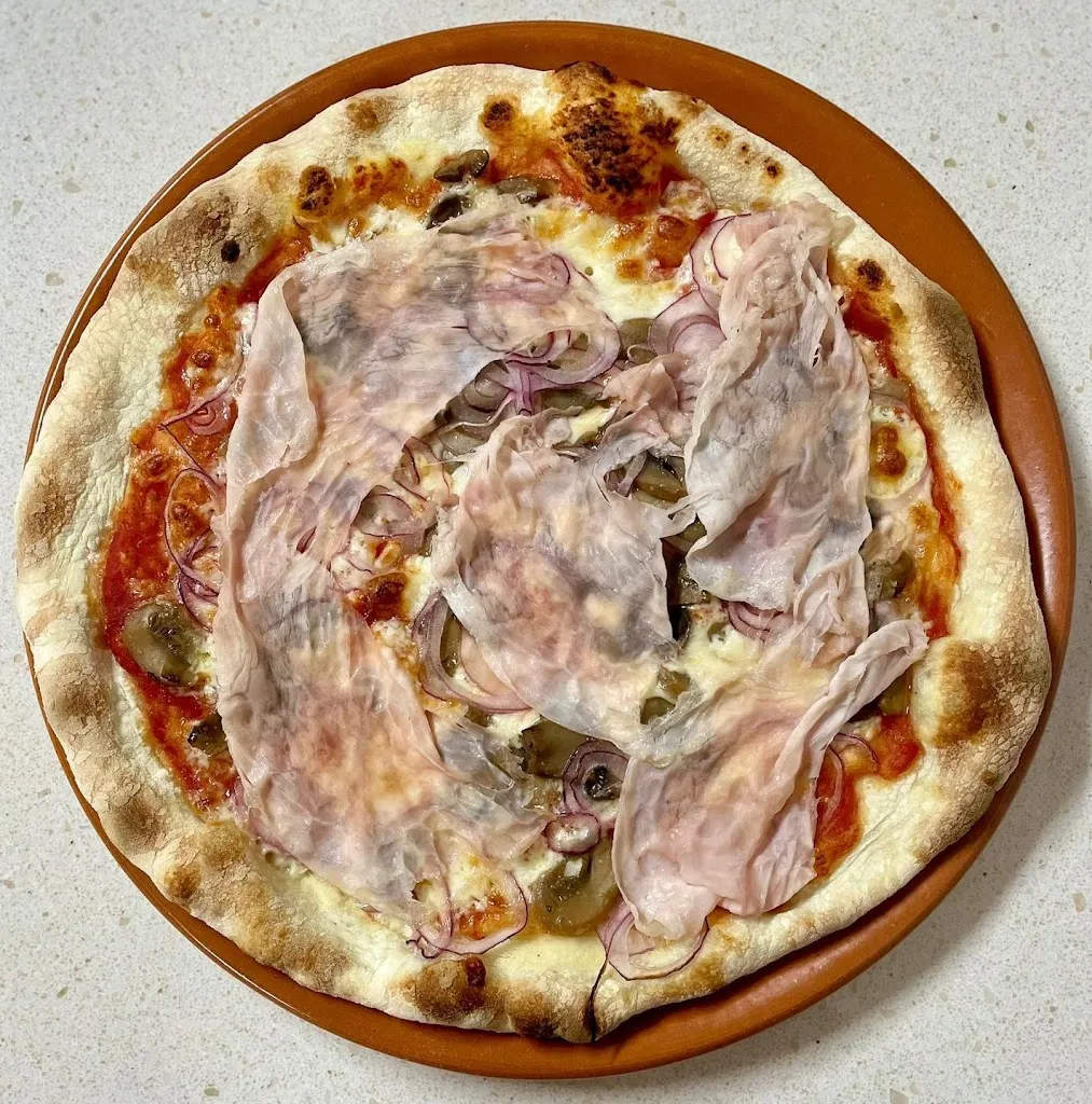 Pizzeria Il Piccolo Ritrovo_Santorso_slider_image_2