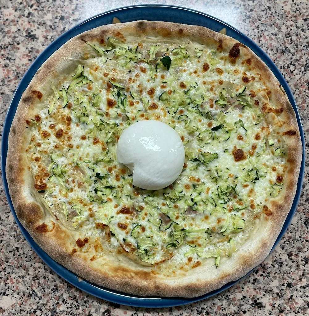 Pizzeria Il Piccolo Ritrovo_Santorso_slider_image_3