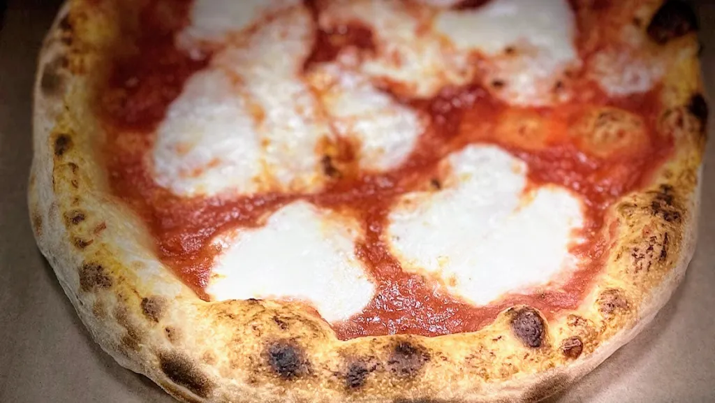 Pizzeria La Siesta 2.0 Da Lambo_Schiavon_slider_image_3