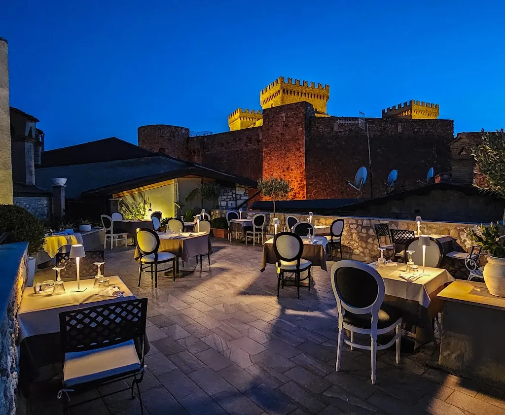 Hotel Mastrodattìa restaurant in Celano