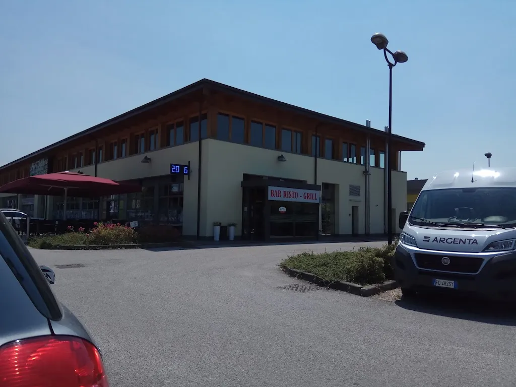 Hugo Pezzella_Fidelis S.R.L._Sedico_review