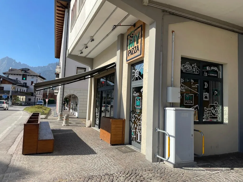 MY Pizza restaurant in Sedico