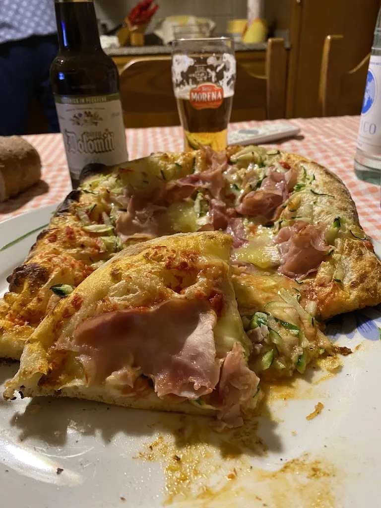 MY Pizza_Sedico_slider_image_3