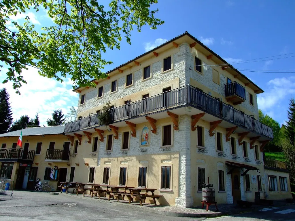 Albergo Ristorante San Giovanni_Solagna_slider_image_1