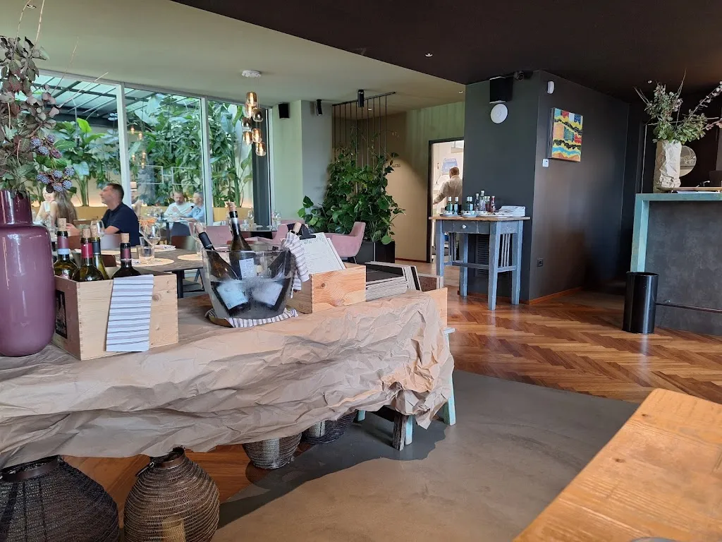 Ayan 80_Charta eat & drink_Silea_review