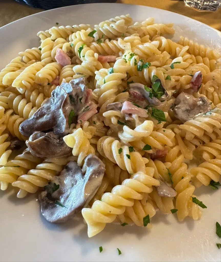 Macaron_Pub Ristorante Imbarcadero sul Sile_Silea_review