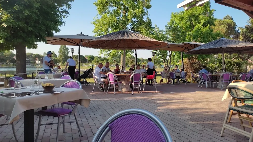 Pizzeria Lago Verde Silea_Silea_slider_image_1