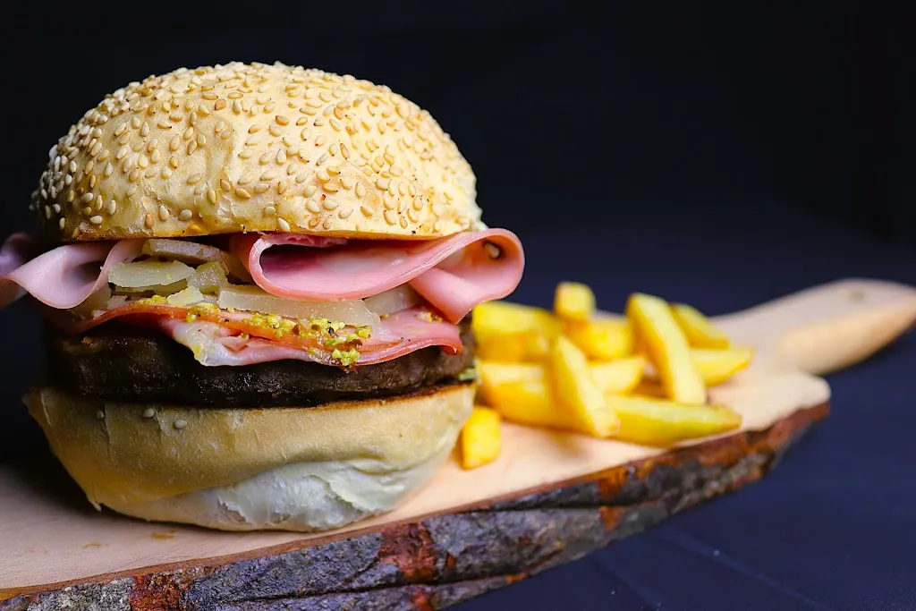 Menu_Burger Castello_Celano_image_6