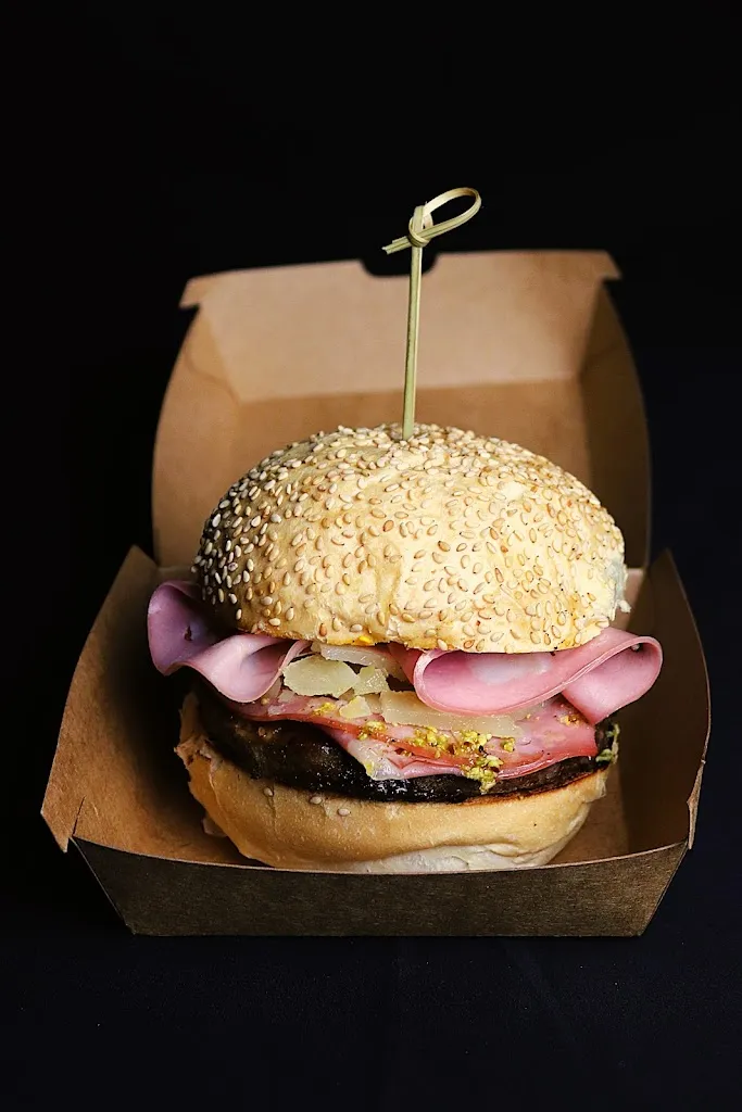 Menu_Burger Castello_Celano_image_8