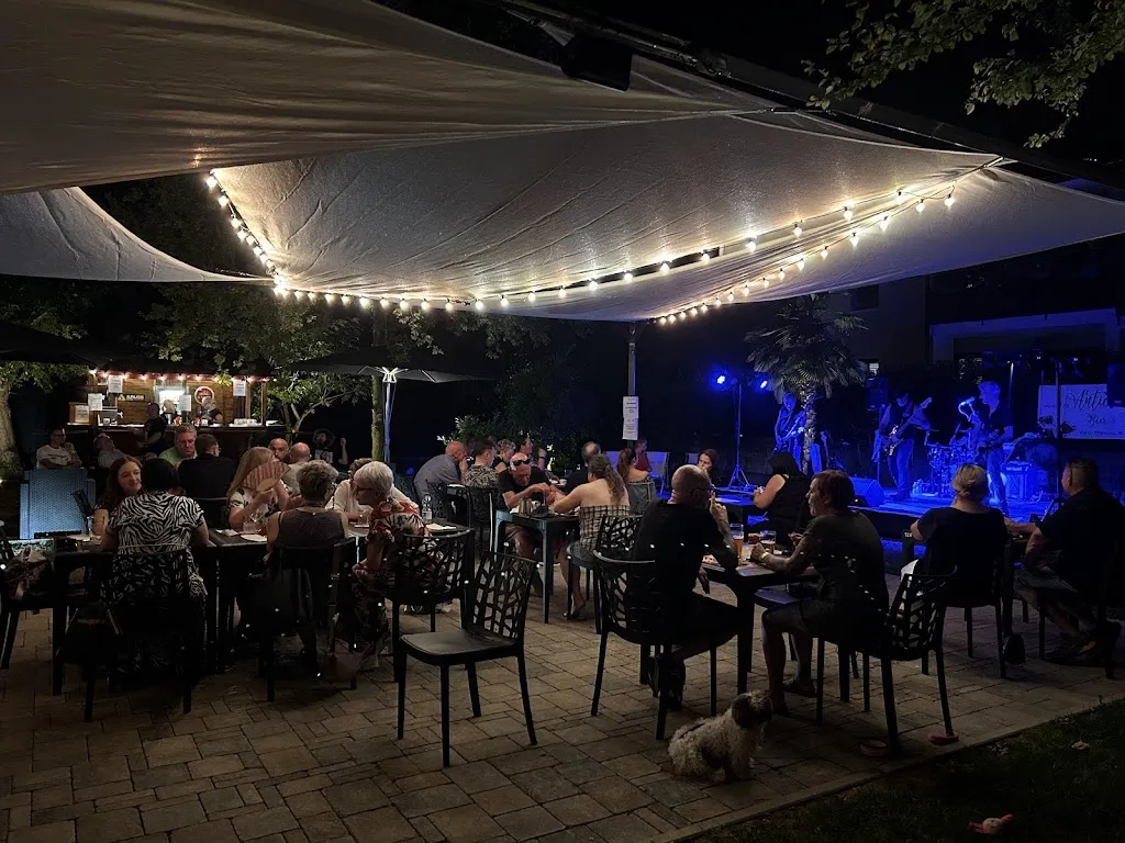 antico volto beer & food restaurant in Sossano