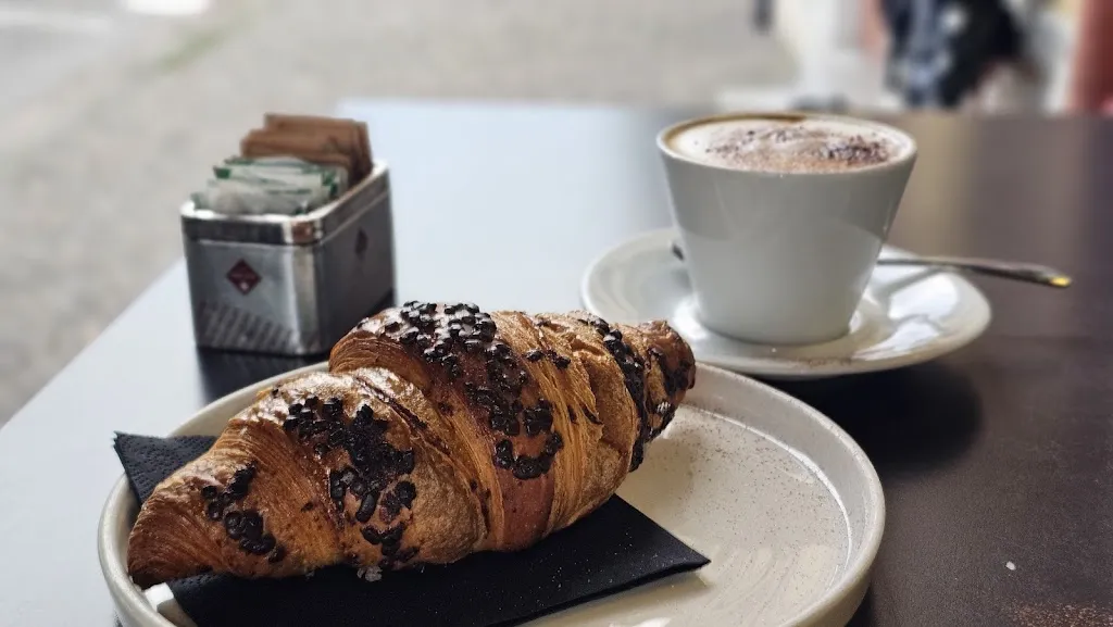 Giulio Valfrè_La Caffetteria di Milan Onorio & Martino S.n.c._Sossano_review