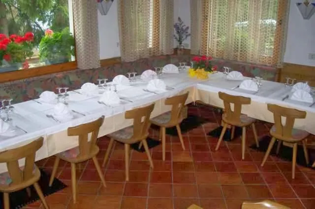 Al Camoscio Croce D'Aune_Sovramonte_slider_image_1