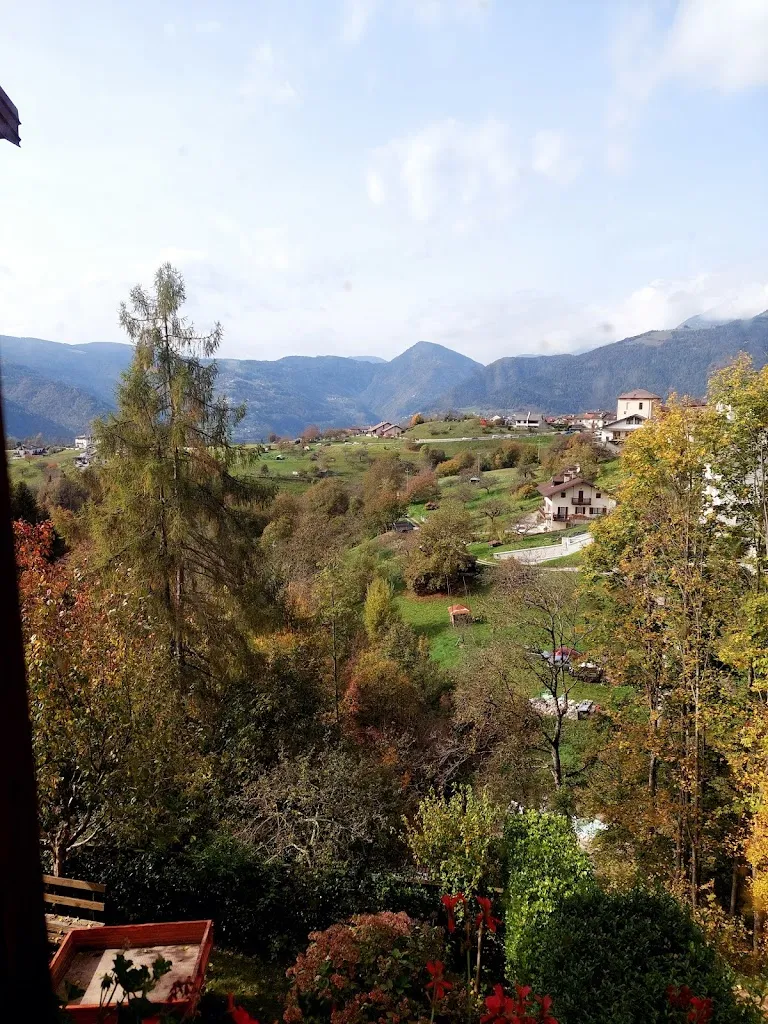 Hostaria Pom Prussian_Sovramonte_slider_image_3