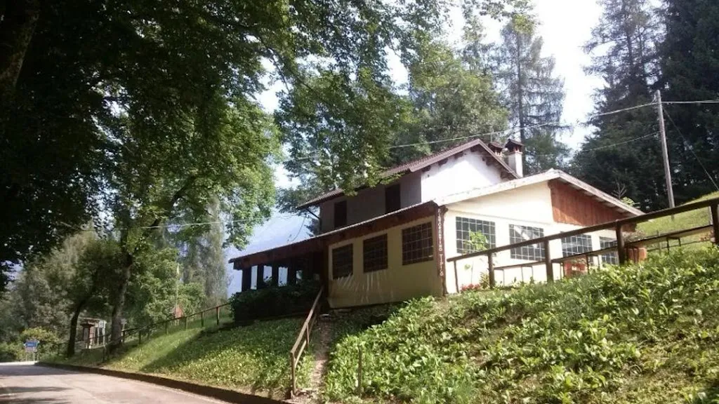 Ristorante Alla Casera di Col Falcon_Sovramonte_slider_image_3