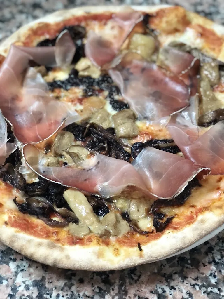 Menu_Pizzeria Gustami' Di Damiano Cavestro_Solesino_image_8