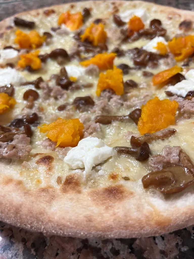 Menu_Pizzeria Gustami' Di Damiano Cavestro_Solesino_image_9