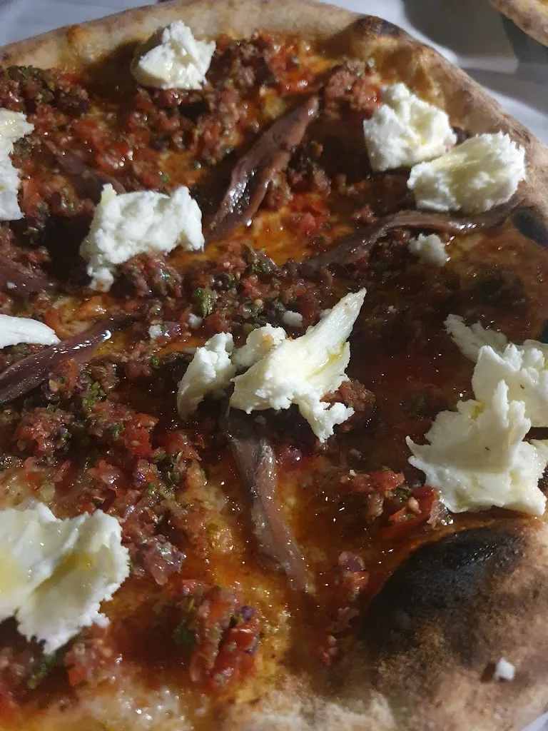 Mirella di Bari_pizzeria al Cancello_Sommacampagna_review