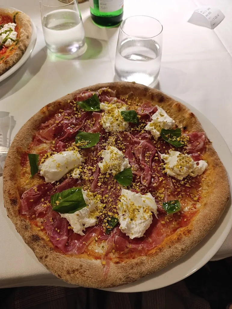 Anna Mantovani_pizzeria al Cancello_Sommacampagna_review
