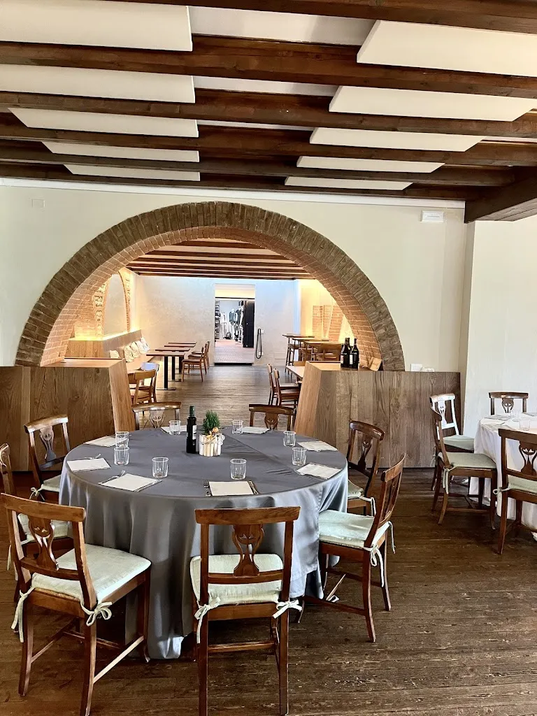 Ristorante Golf Club Verona restaurant in Sommacampagna