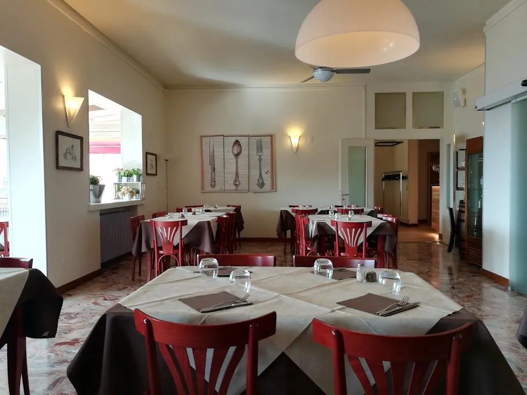 Locanda della Pieve restaurant in Strà-Montanara-Pieve