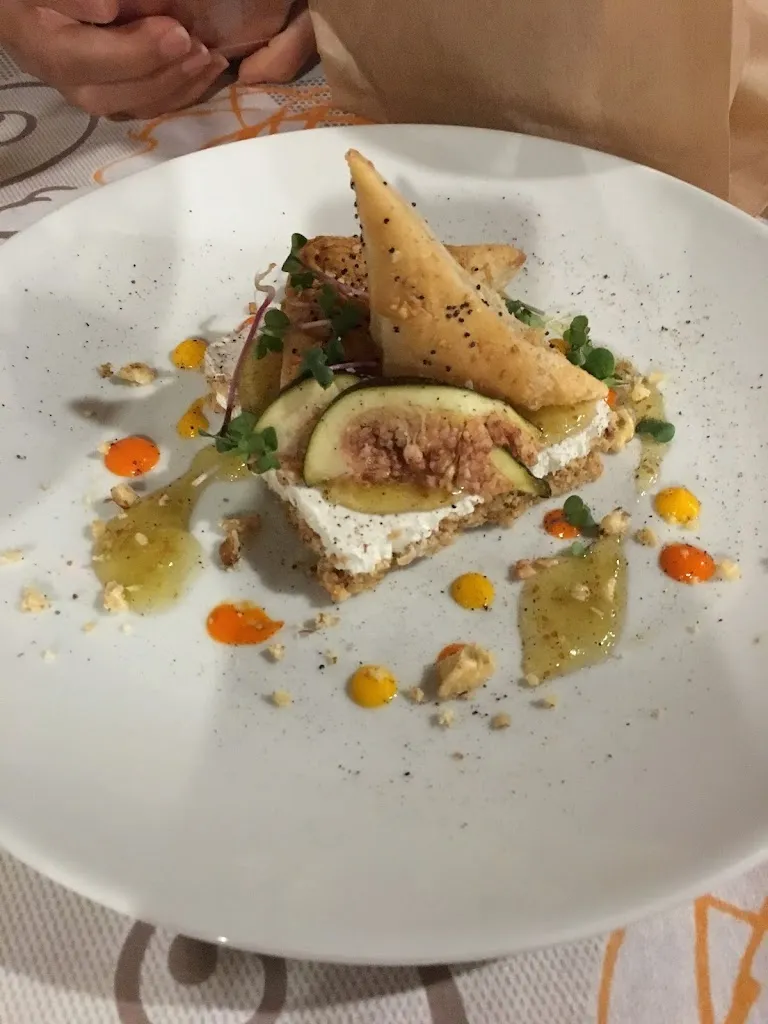 Anna DiReda_Agriturismo Noiari_Summaga_review