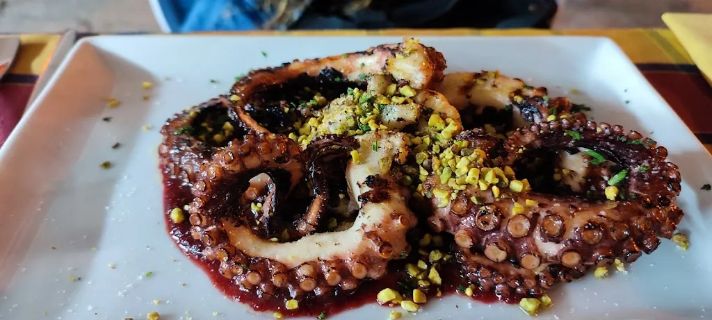 alex g_Bardulos_Provincia di Barletta - Andria - Trani_review