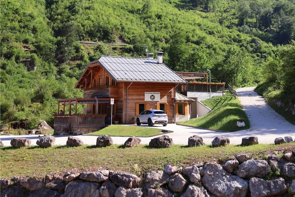 Baita le Peschiere_Taibon Agordino_slider_image_3