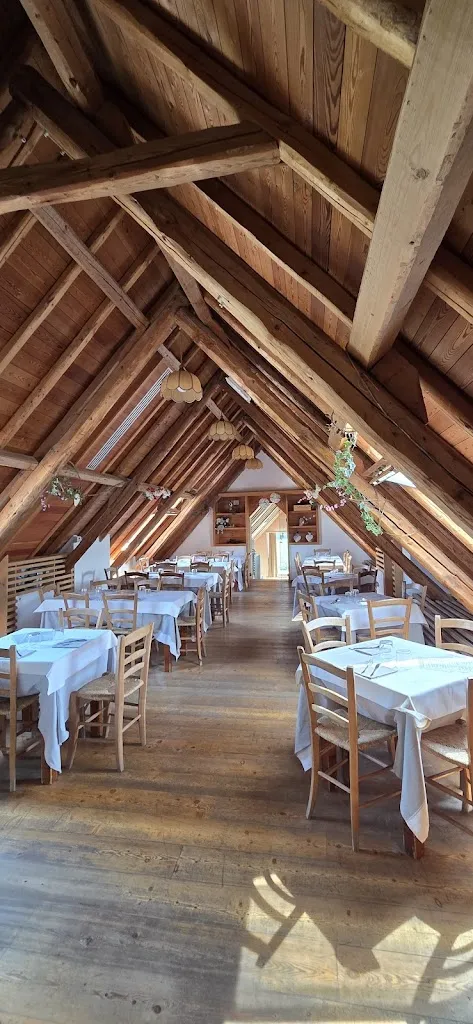 Centro Caseario e Agrituristico Tambre Spert Cansiglio - Bar Bianco restaurant in Tambre