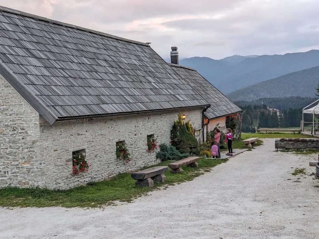 edoardo davide_Casera Le Rotte_Tambre_review