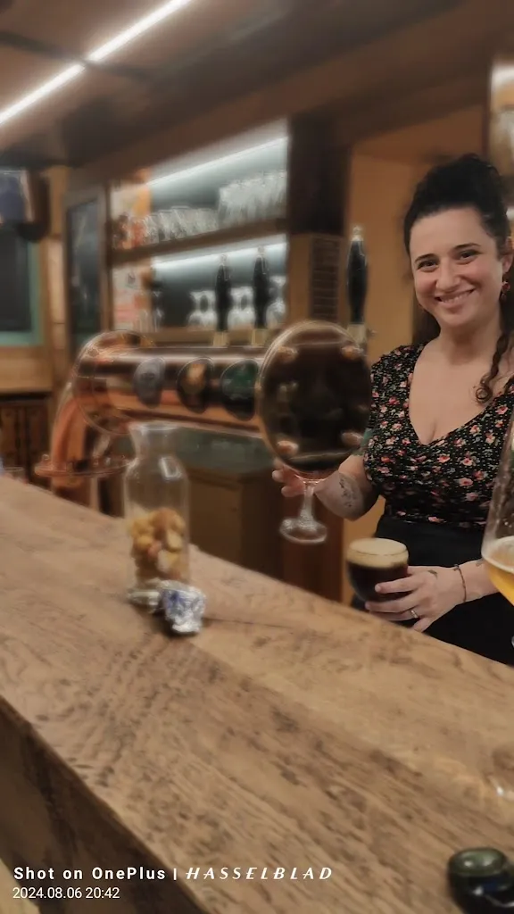 Pub Piano Terry_Tambre_slider_image_2