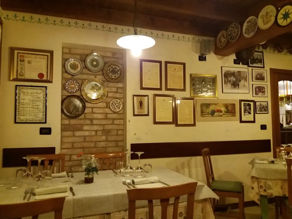 Osteria Trattoria Trieste restaurant in Teglio Veneto