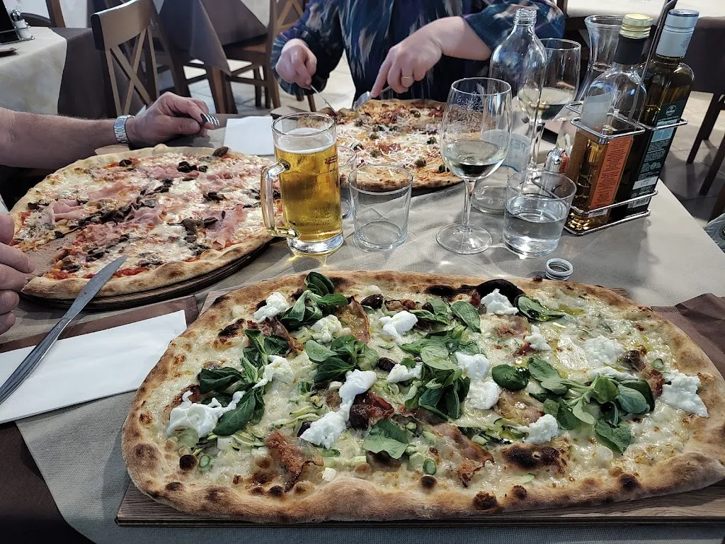 Mitja Suvajac_Pizzeria Ristorante Filippi dal 1936_Teglio Veneto_review