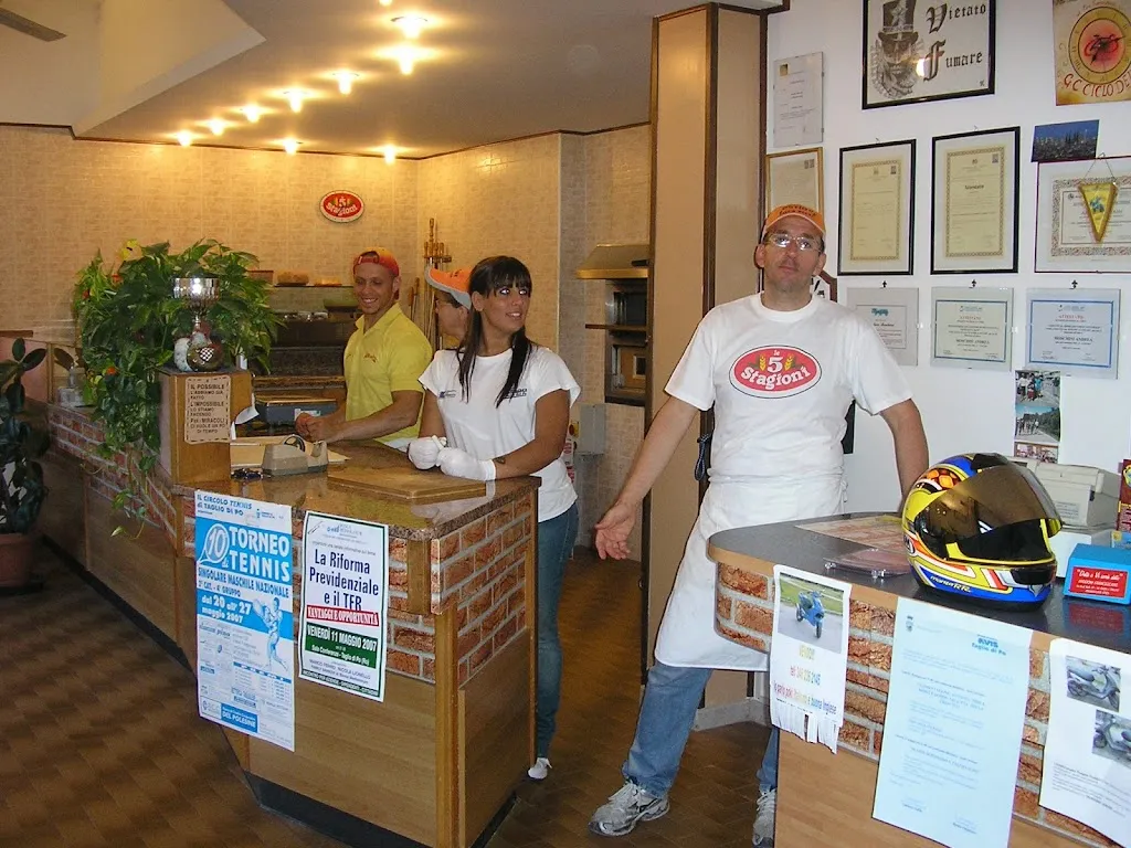 La Boutique Della Pizza - Zero Lab -_Taglio di Po_slider_image_3