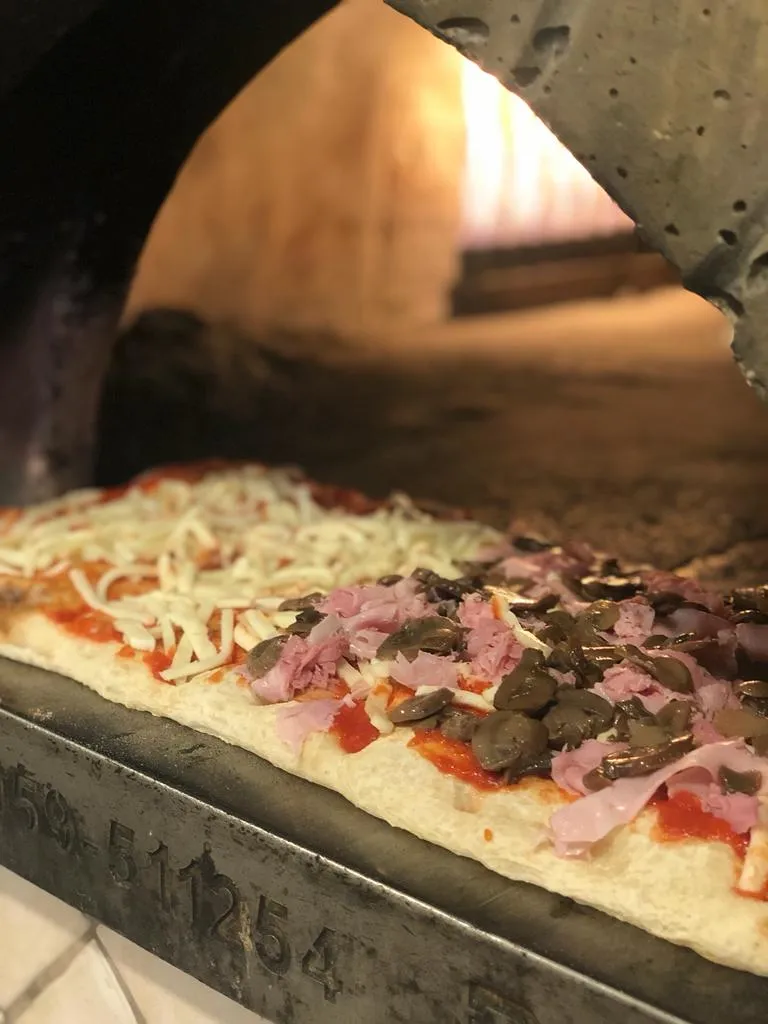 Pizza e Pasta al Canton_Taglio di Po_slider_image_3