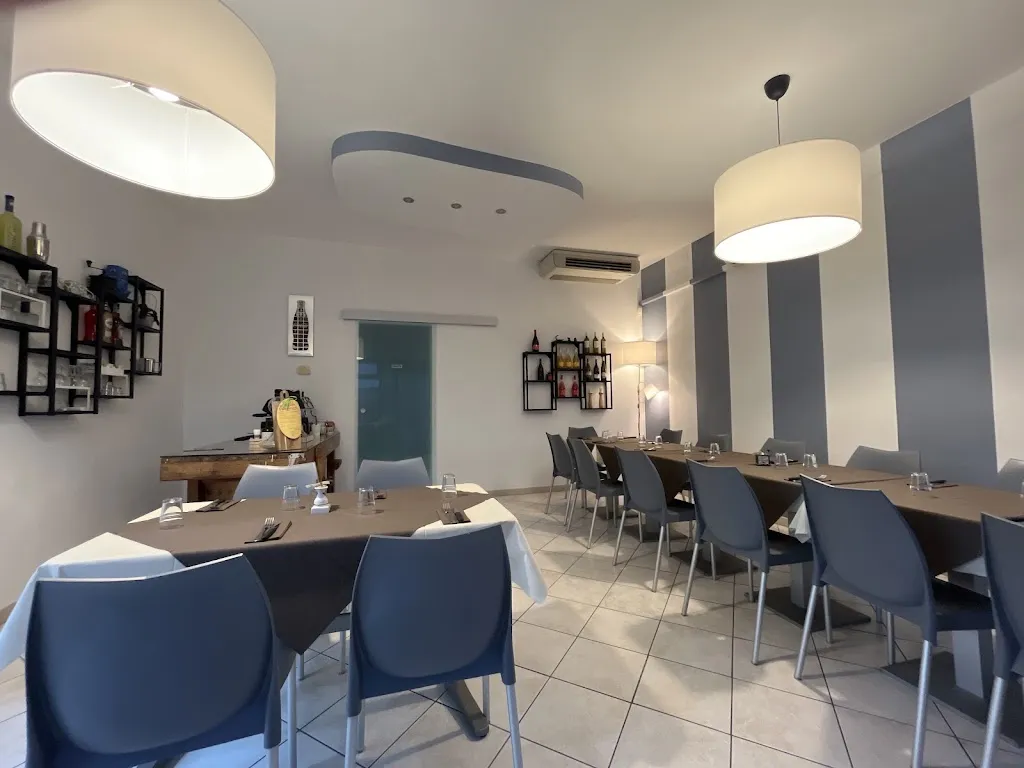 Ver Adam_Pizzeria Kennedy Taglio Di Po_Taglio di Po_review