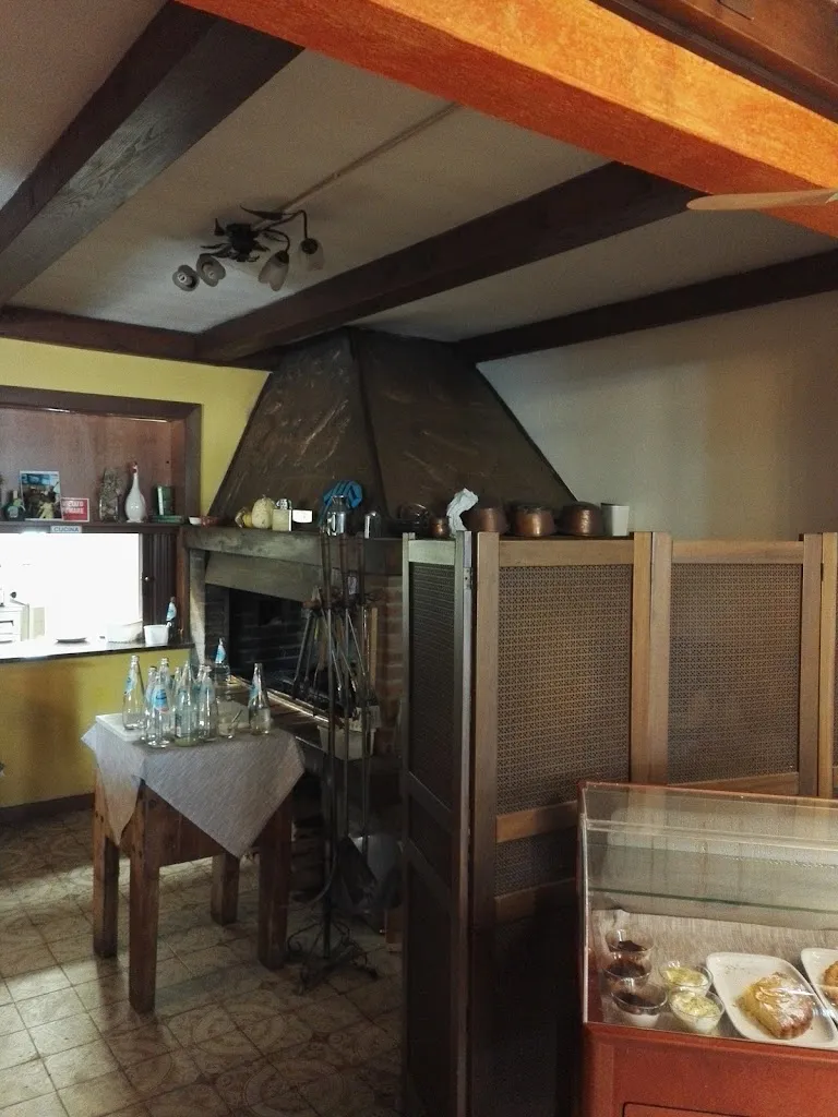 Trattoria Ai Glicini restaurant in Tombelle