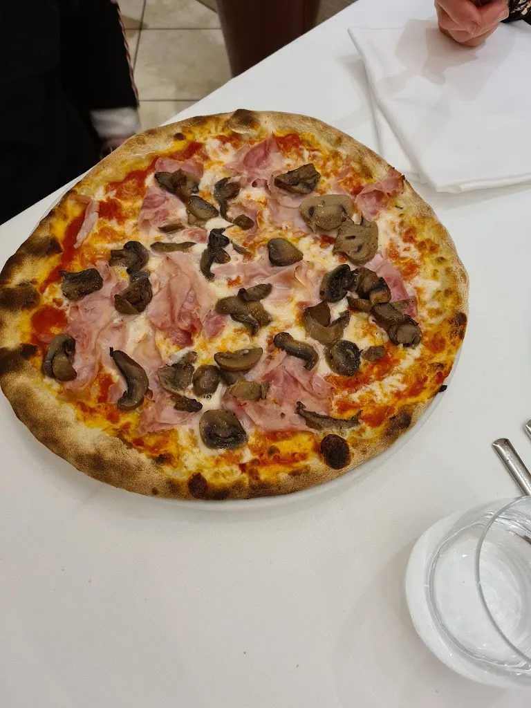 Menu_Pizzeria La Tavernetta_Tombolo_image_5