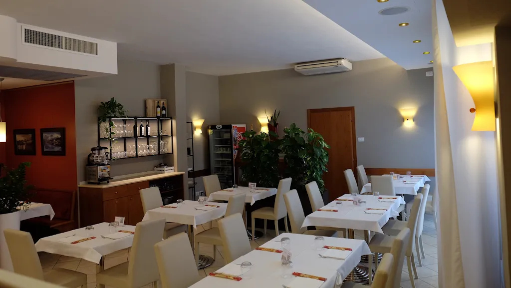 Pizzeria La Tavernetta_Tombolo_slider_image_1