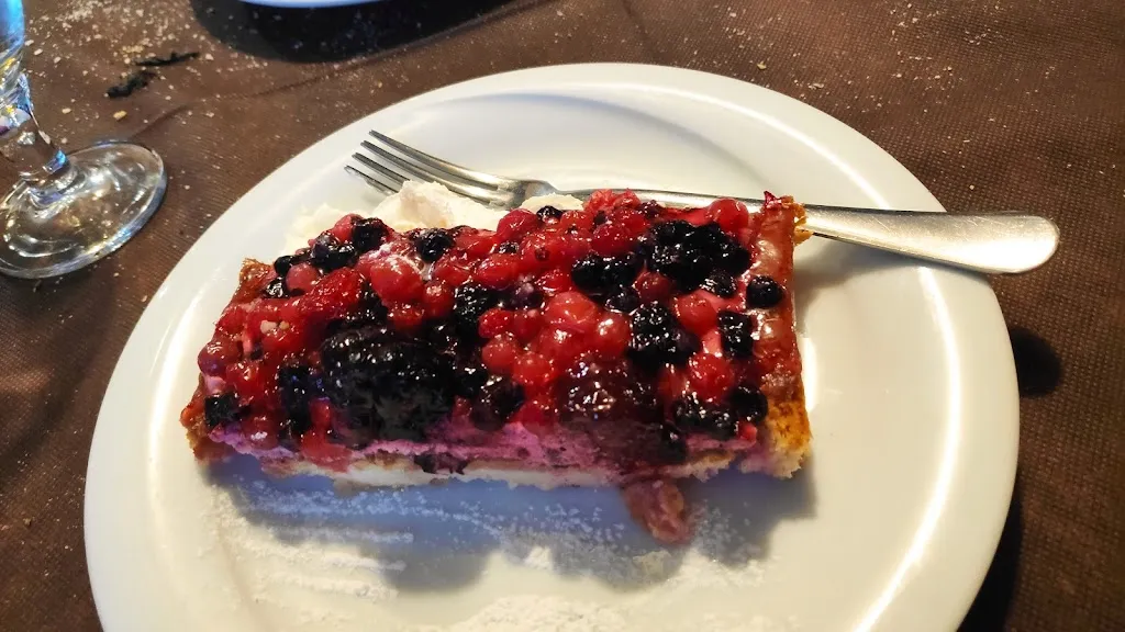 Luigi Selvaggio Bottacin_Bar Pizzeria Cimone _Tonezza del Cimone_recensione